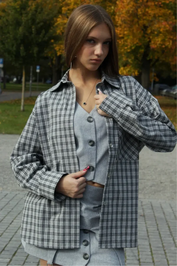 Рубашка оверсайз в клітинку April з бавовни