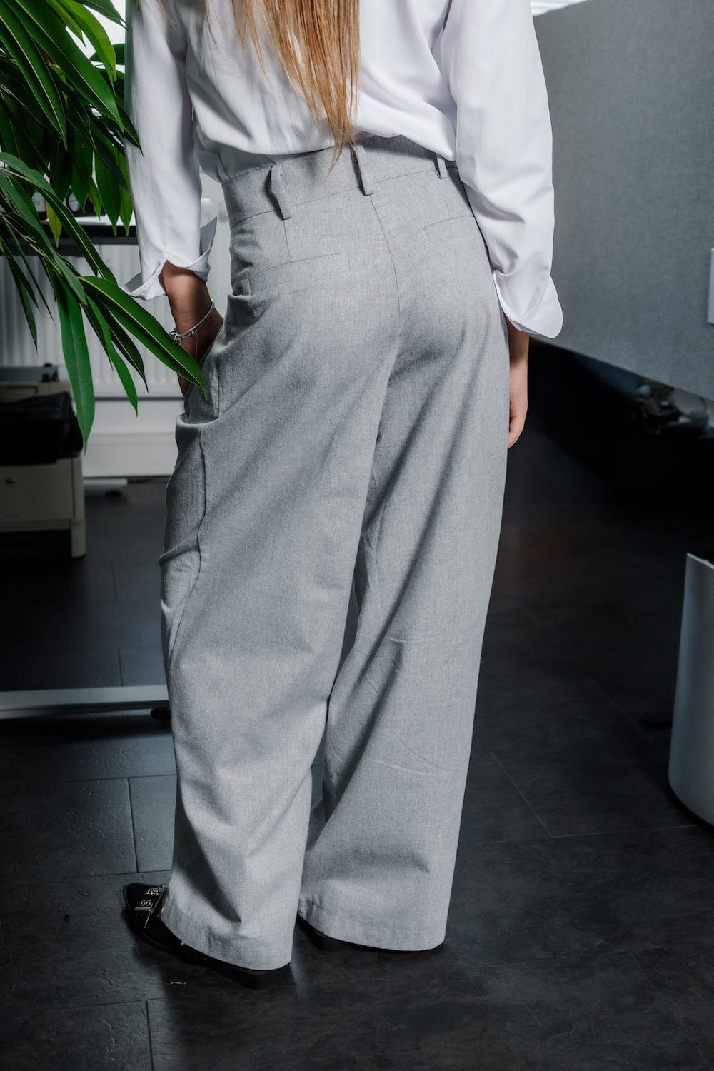 Костюм для дівчинки підлітка April жакет з штанами палаццо - 17 Костюм для дівчинки підлітка April жакет з штанами палаццо - Зображення 15