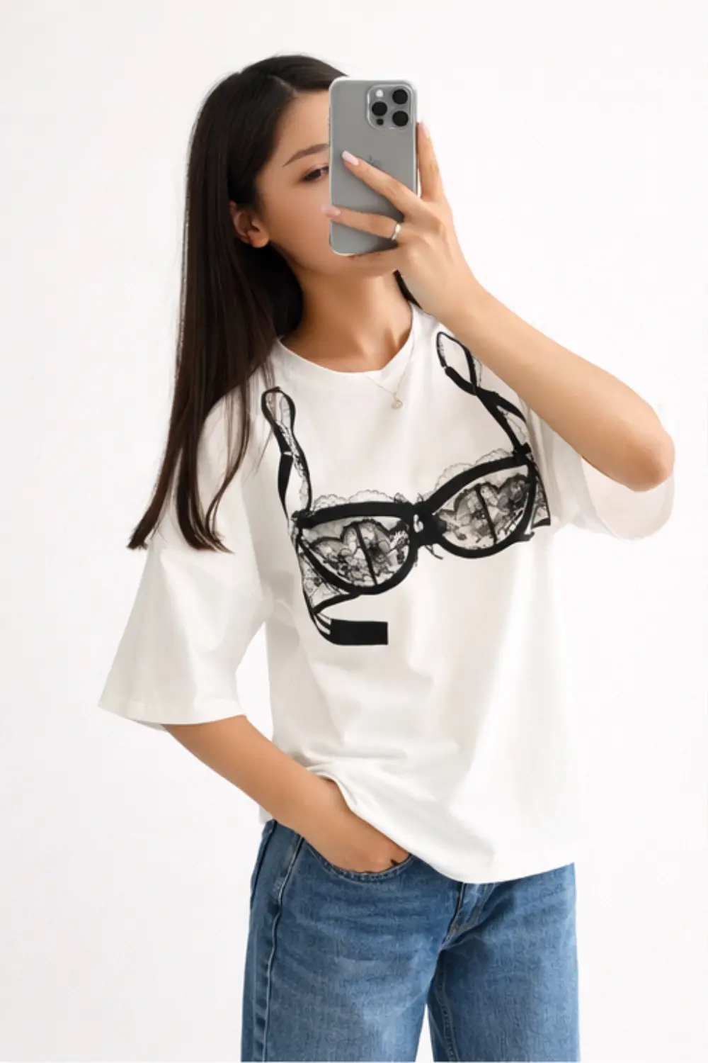 Оверсайз футболка April з принтом мереживний ліф - 1 Оверсайз футболка April з принтом мереживний ліф